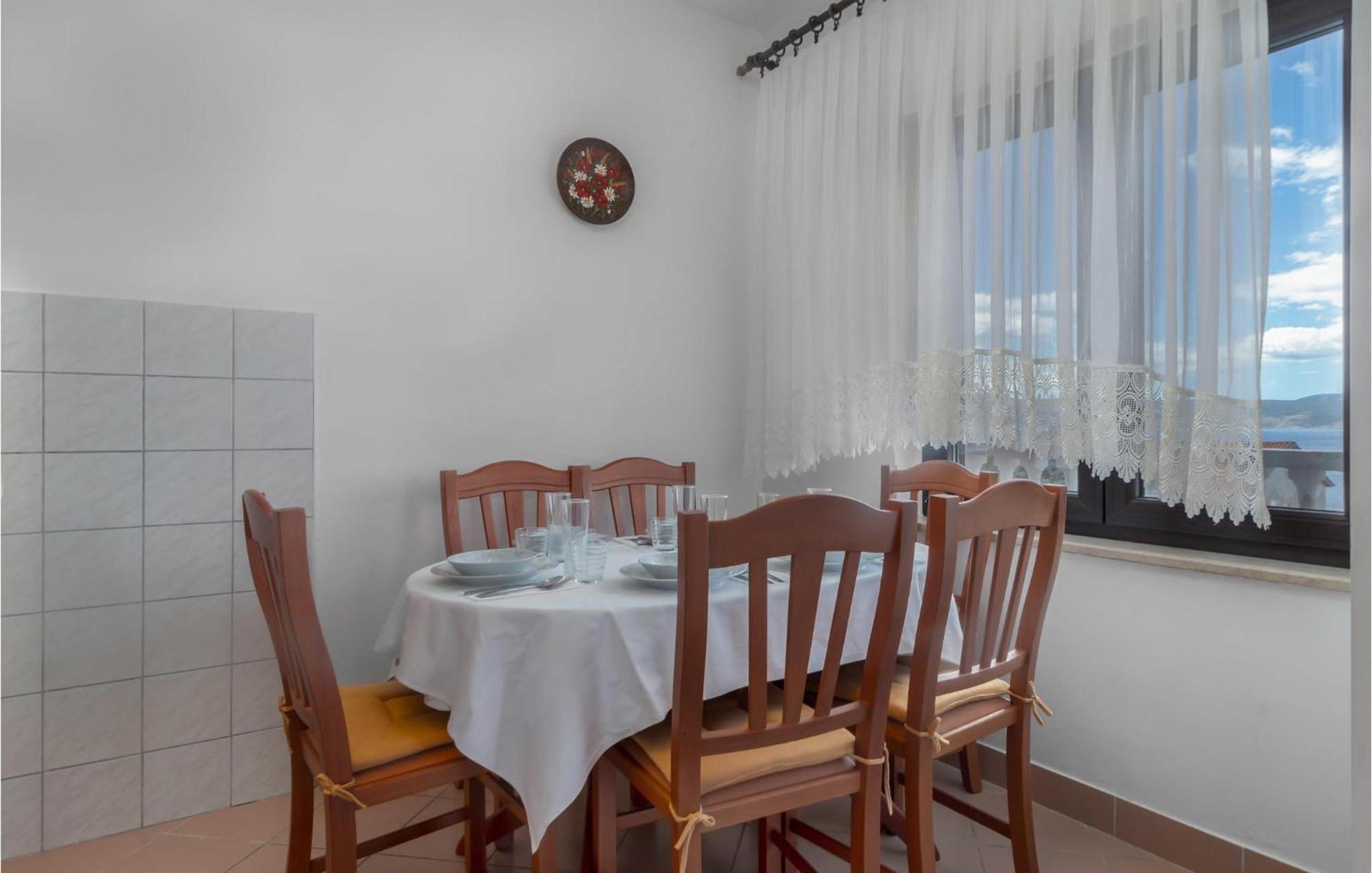 3 Bedroom Awesome Apartment In โนวีวีโนดอลสกี ภายนอก รูปภาพ